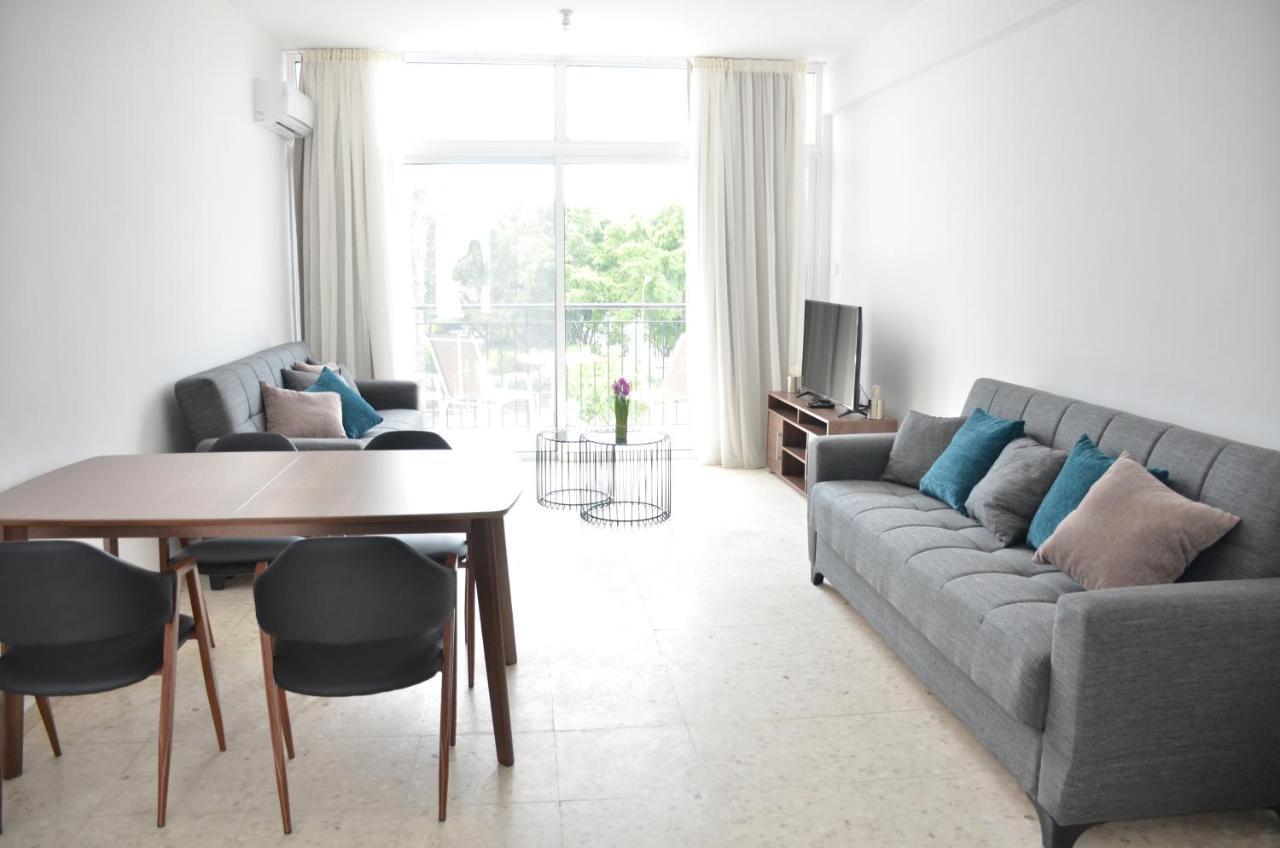 Apartament Almyria - By Imh Travel & Tours *